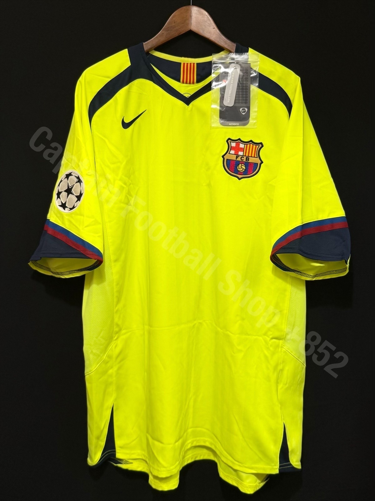 (BNWT) FC Barcelona 2005-2006 Nike Away Shirt #10 RONALDINHO