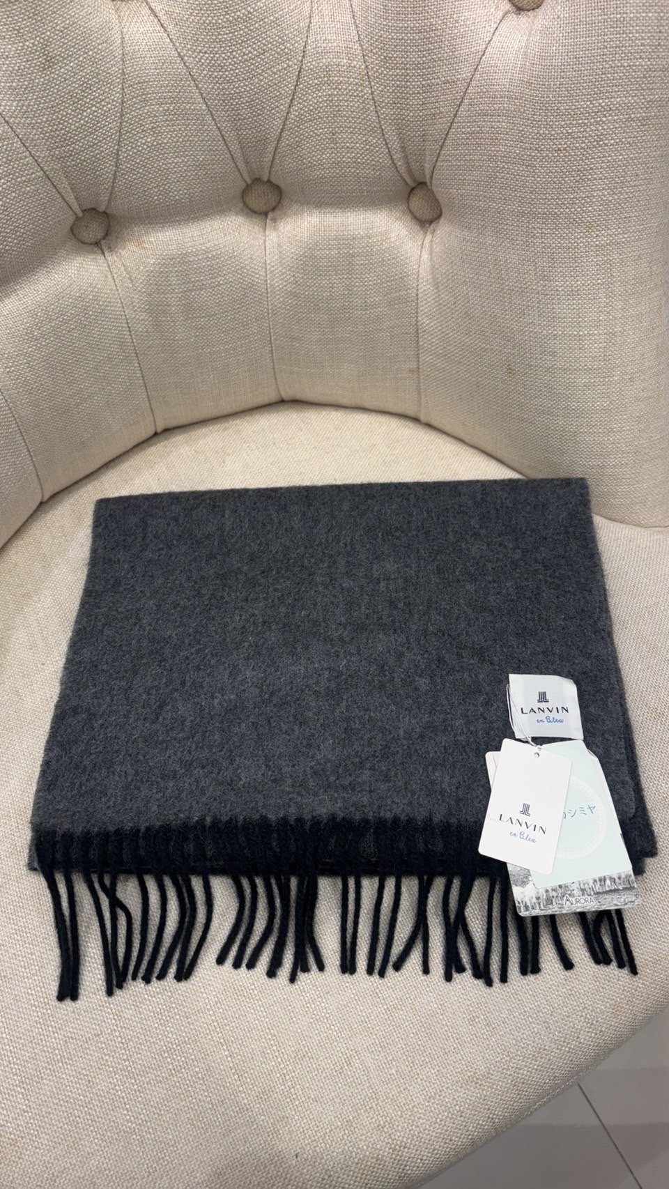 LANVIN灰&黑流蘇圍巾