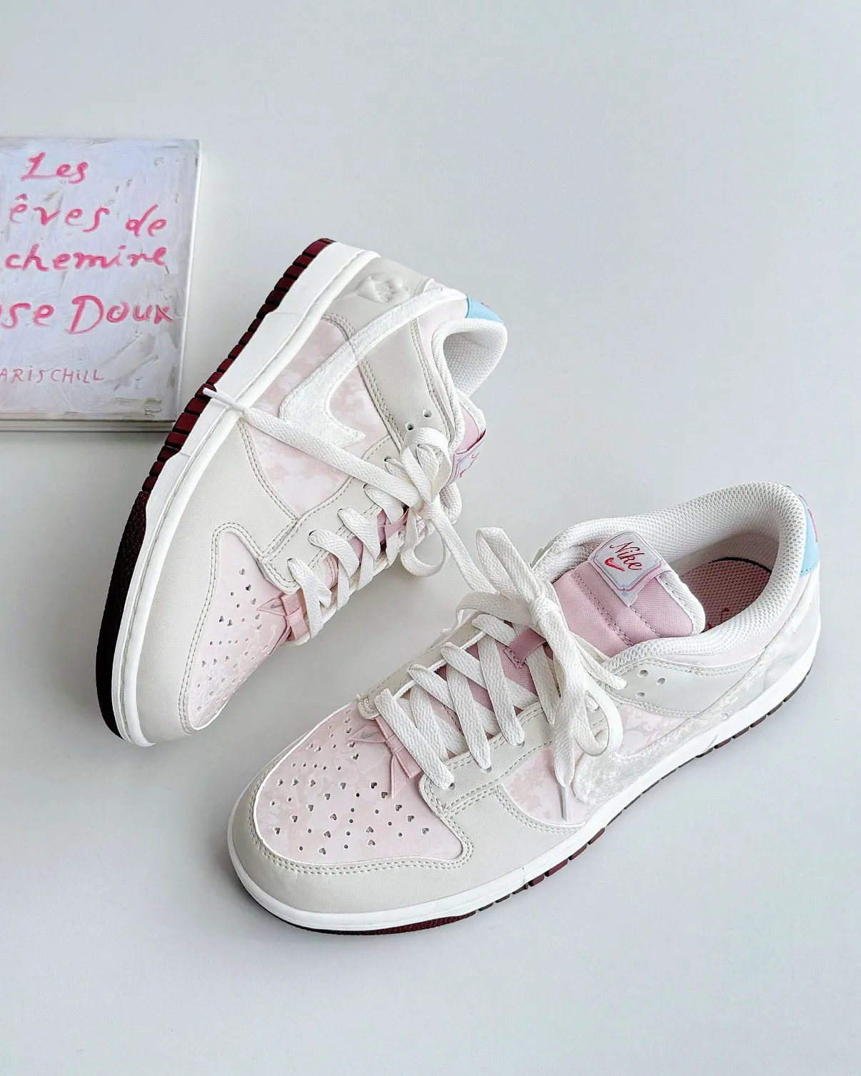 (預訂) Nike Dunk Low - Valentine‘s Day 2026