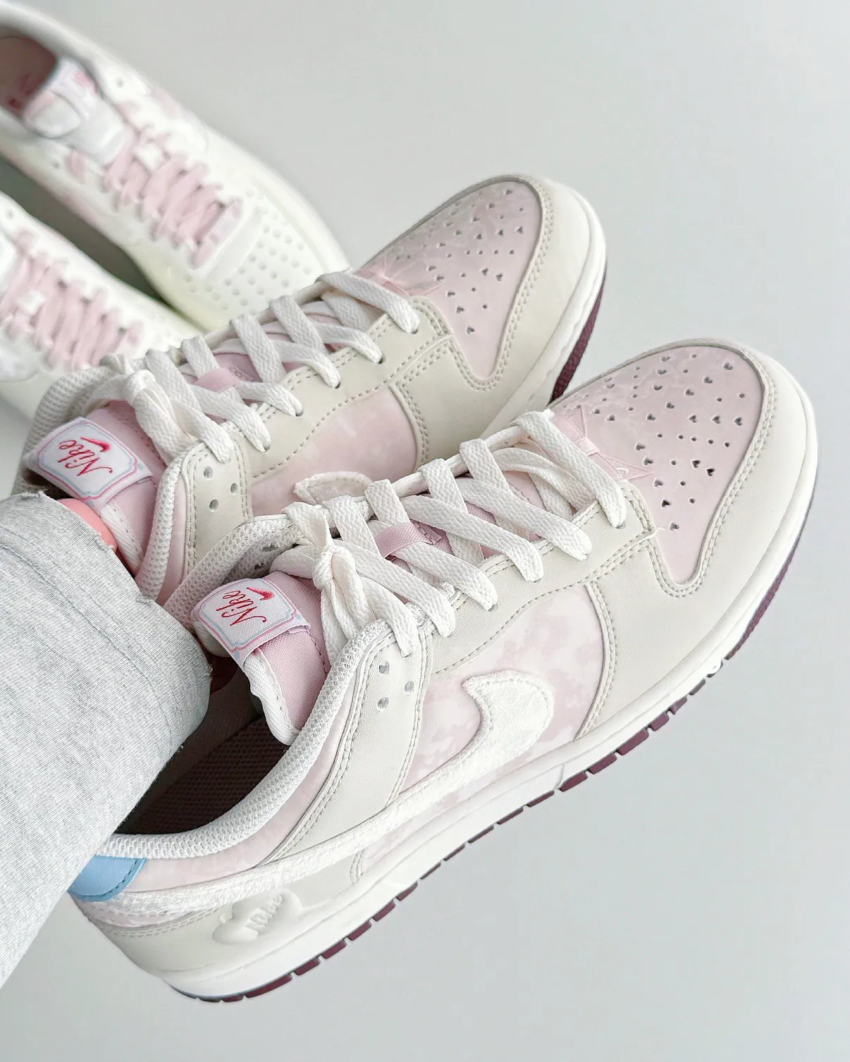 (預訂) Nike Dunk Low - Valentine‘s Day 2026