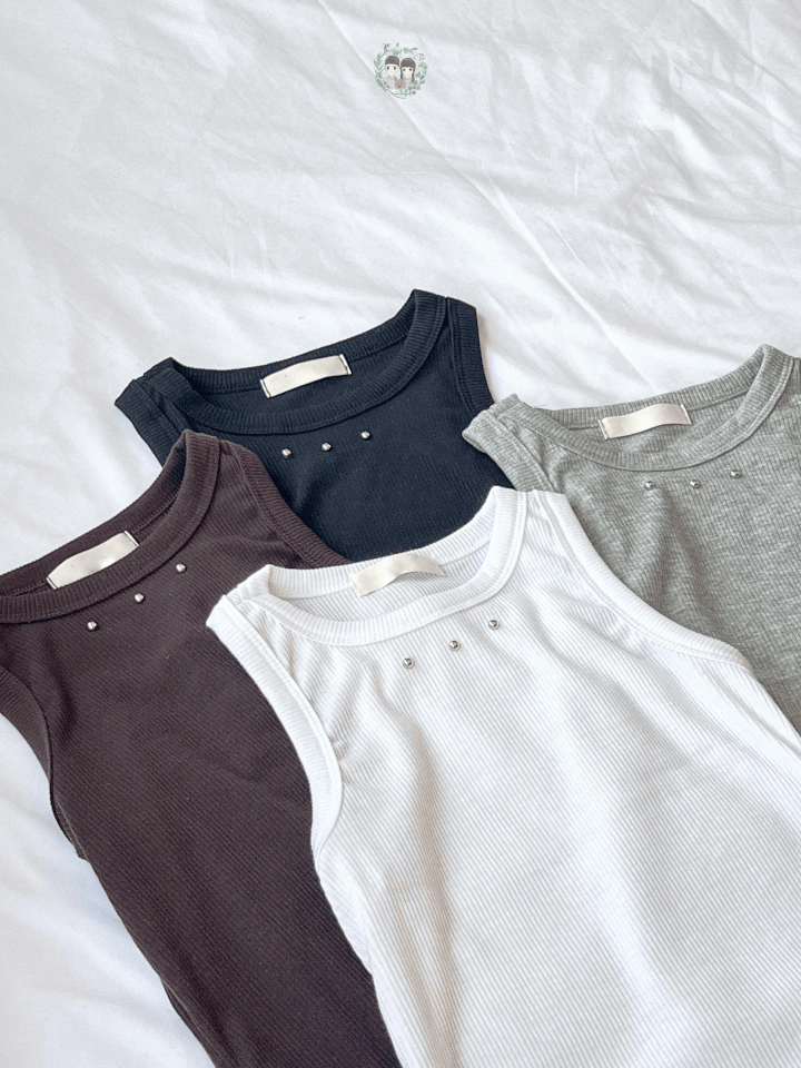 Rivet Tank Top〈🇰🇷DAY 3〉