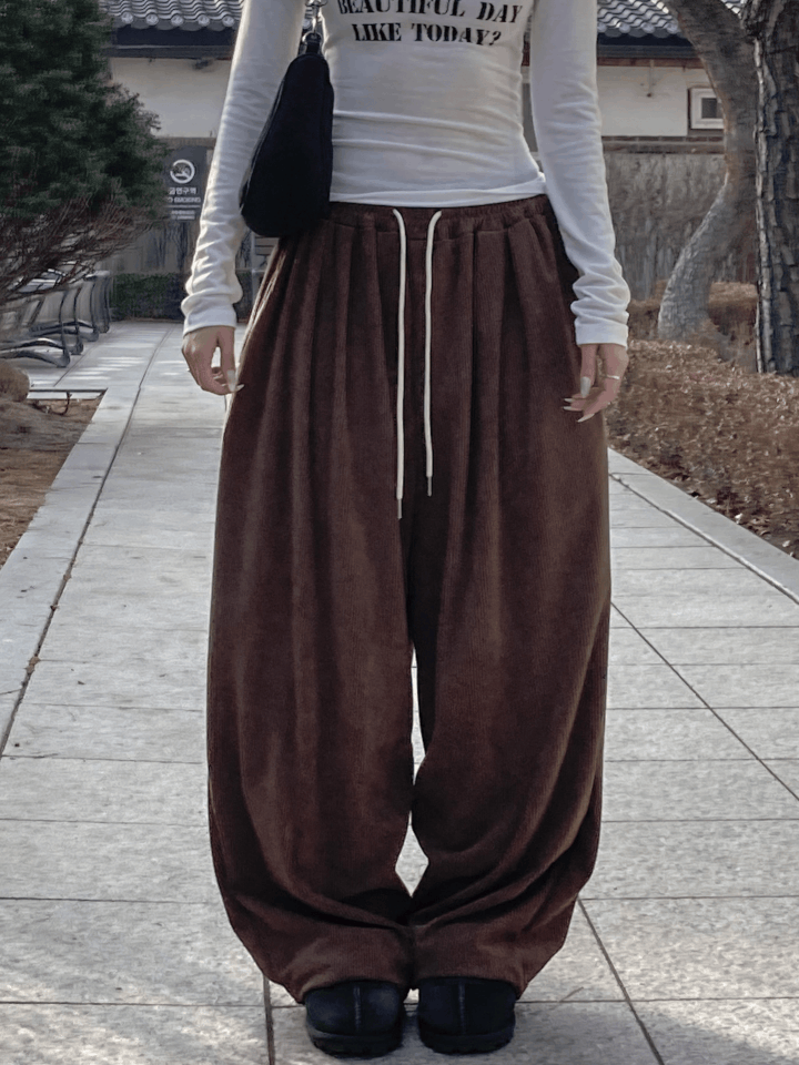Corduroy Ballon Carved Pants〈🇰🇷DAY 3〉