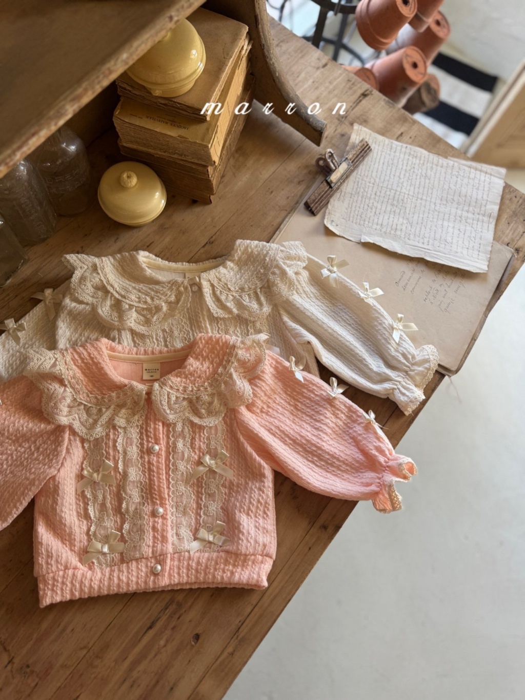 正韓春Marron 蝴蝶結珍珠外套