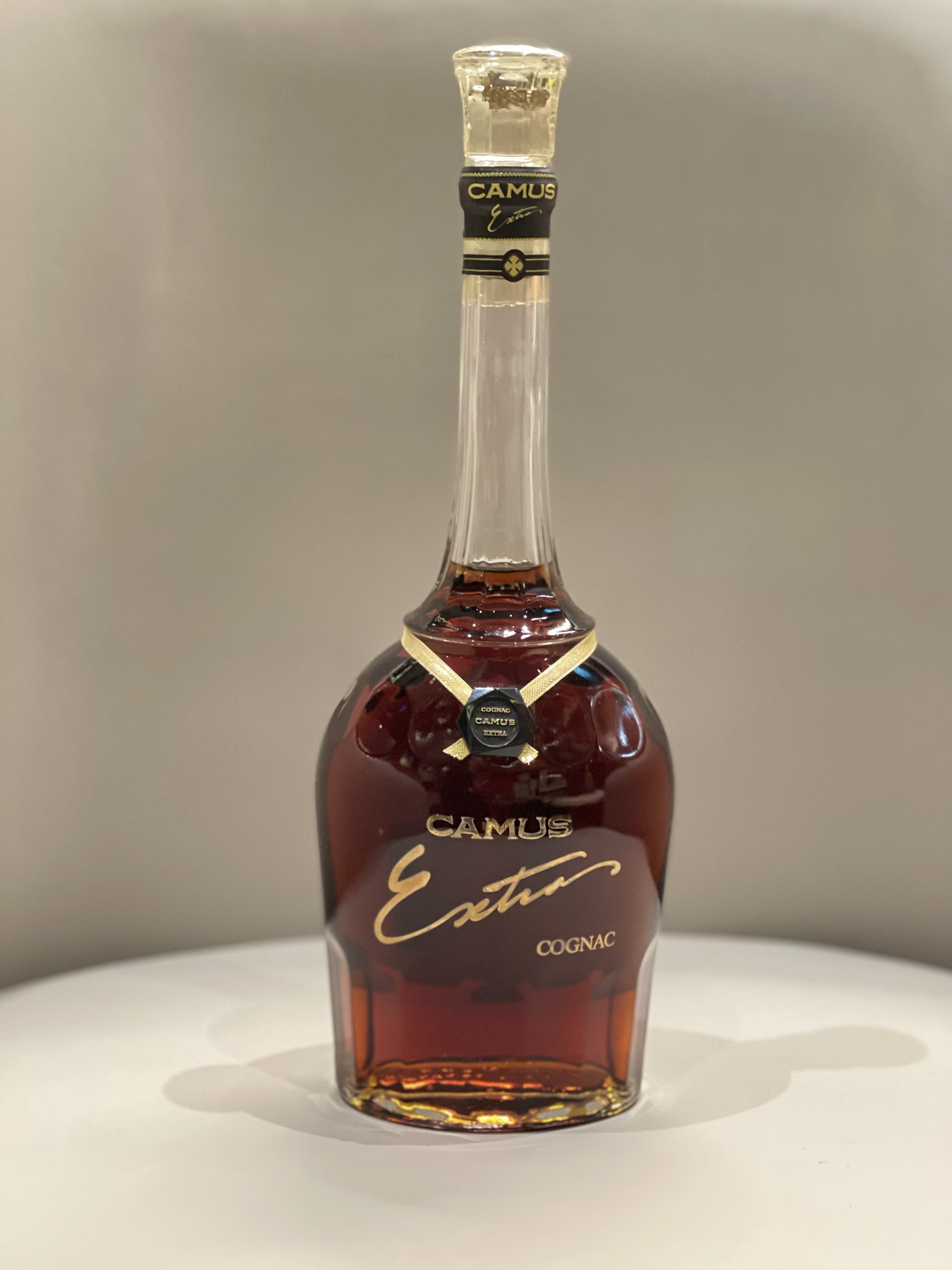 舊裝  80 's 年代  金花 特級干邑