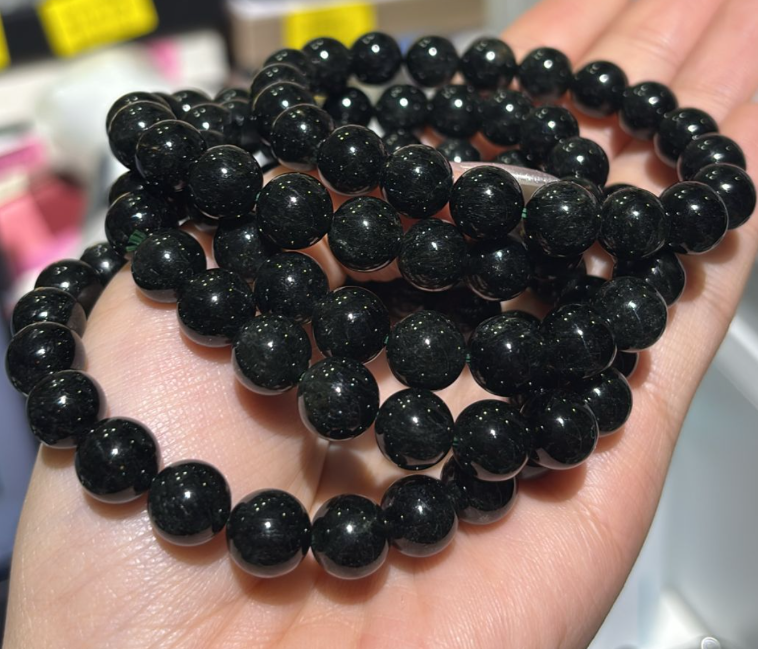 260117 - C64 9mm+濃郁綠髮晶手串