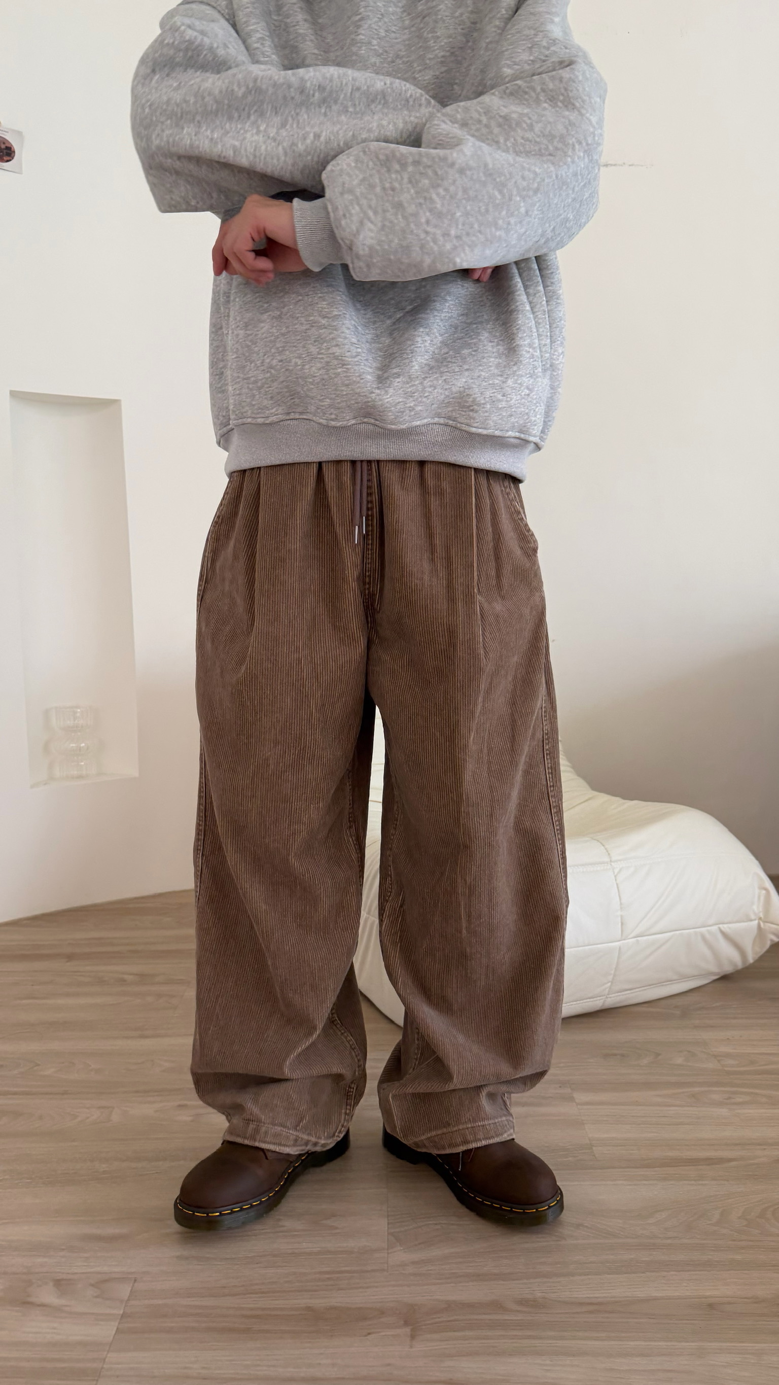 質感單折燈芯絨休閒褲