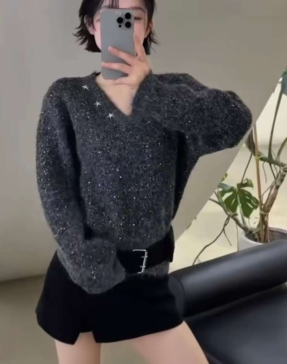 小星裝飾v領毛衣