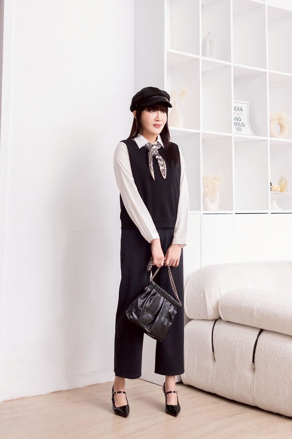 OL時尚經典條紋褲口釦子造型修身顯瘦保暖八分褲X6301