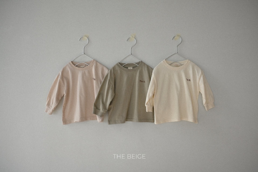 正韓春Thebeige 三色刺繡The B簡約上衣