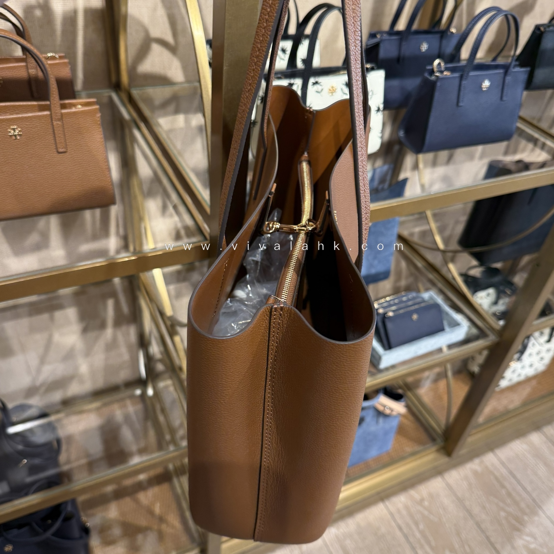 Tory Burch - Blake Center Zip Tote (170471)