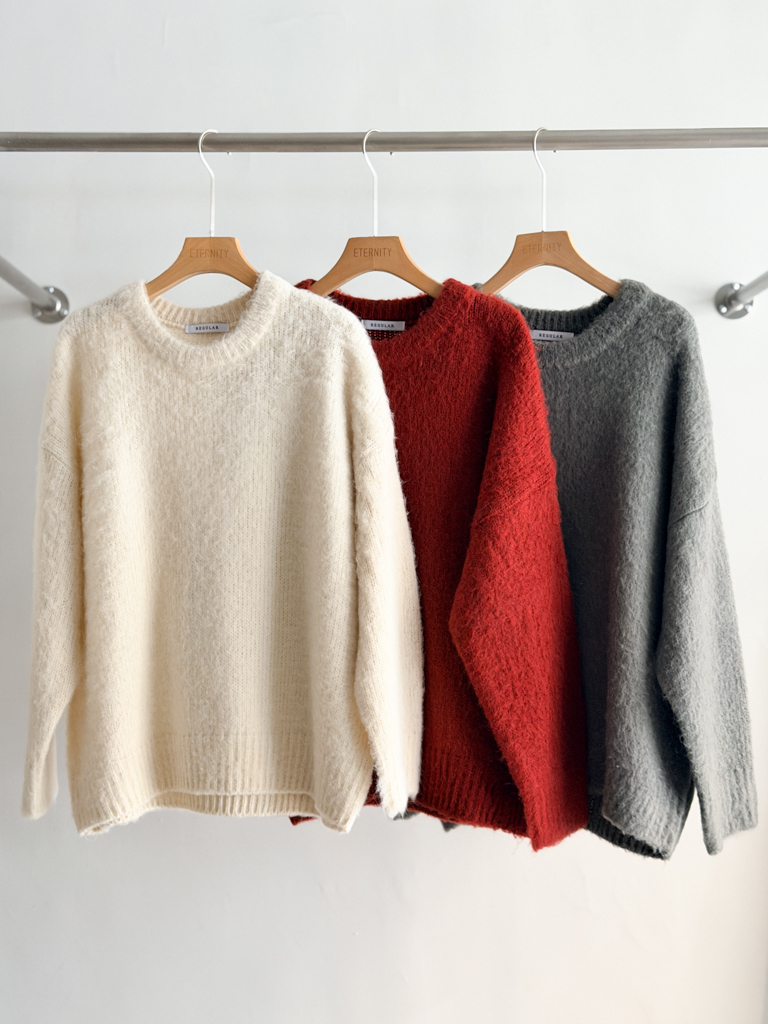 0108圓領寬鬆羊毛衣(現)