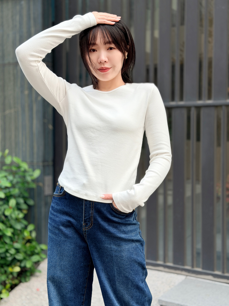 0105圓領短版打底T(現)