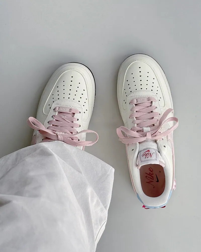 <快速出貨> NIKE AIR FORCE 1 AF1 2026限定 天鵝絨蝴蝶結