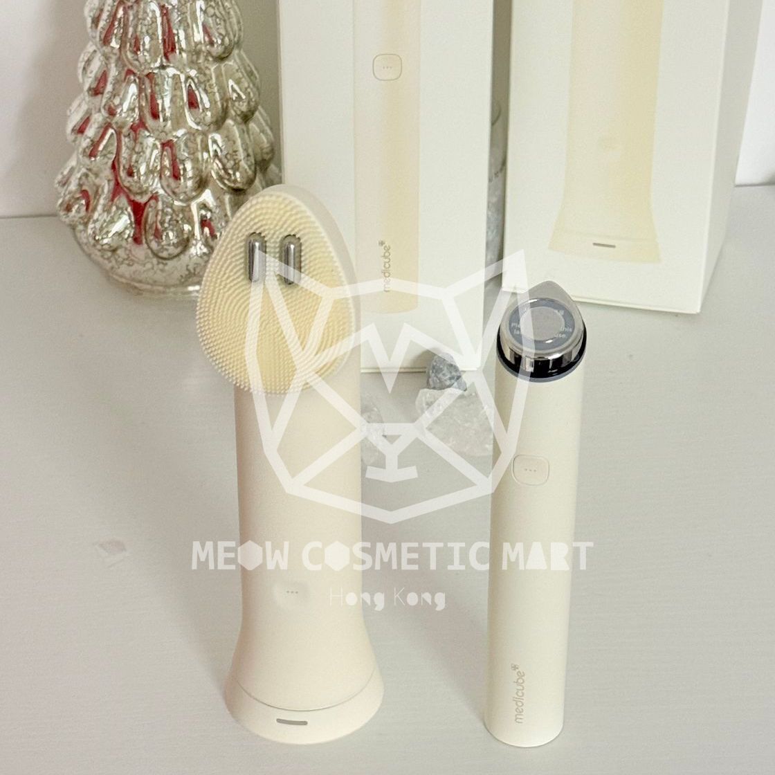 Medicube - Age-R Booster Cleanser (#beige / #pink)