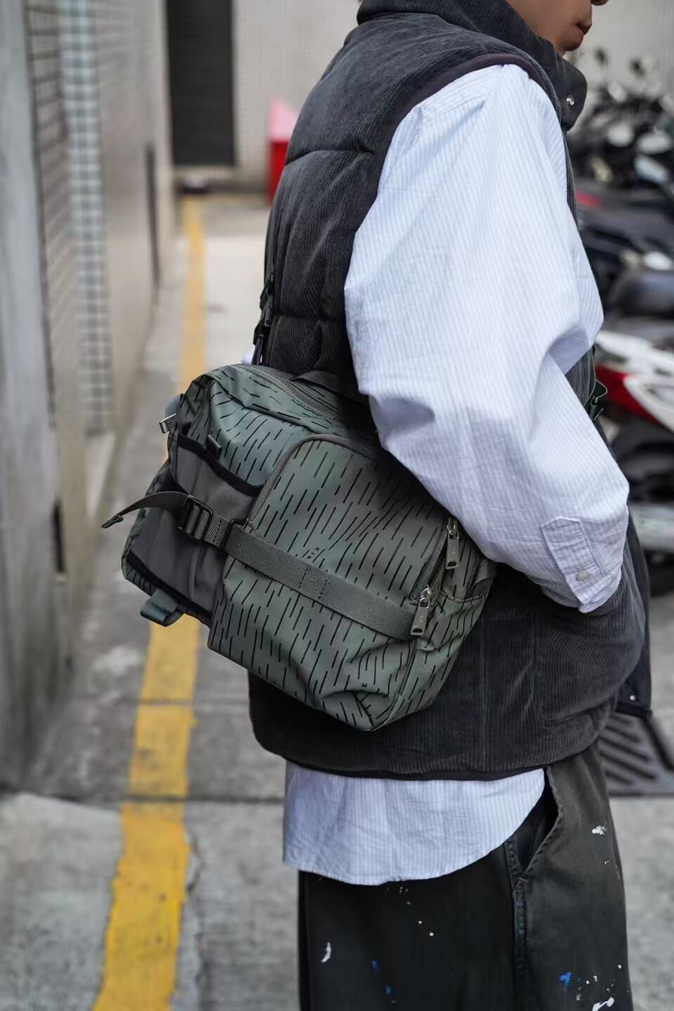 CIE｜GRID3 BOTTLE SHOULDER BAG (L) LIMITED EDITION - RAIN CAMO -