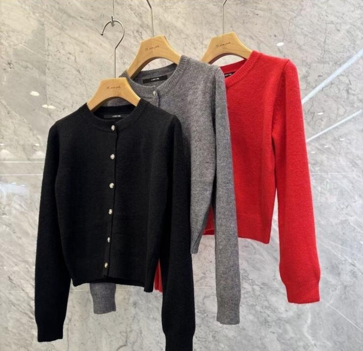 JY09  只有灰 胸  42  -60  長 22  $429[一口價]