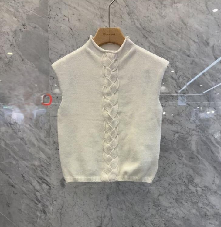 JY13 胸  35 -50  長 20.5  $499[一口價]