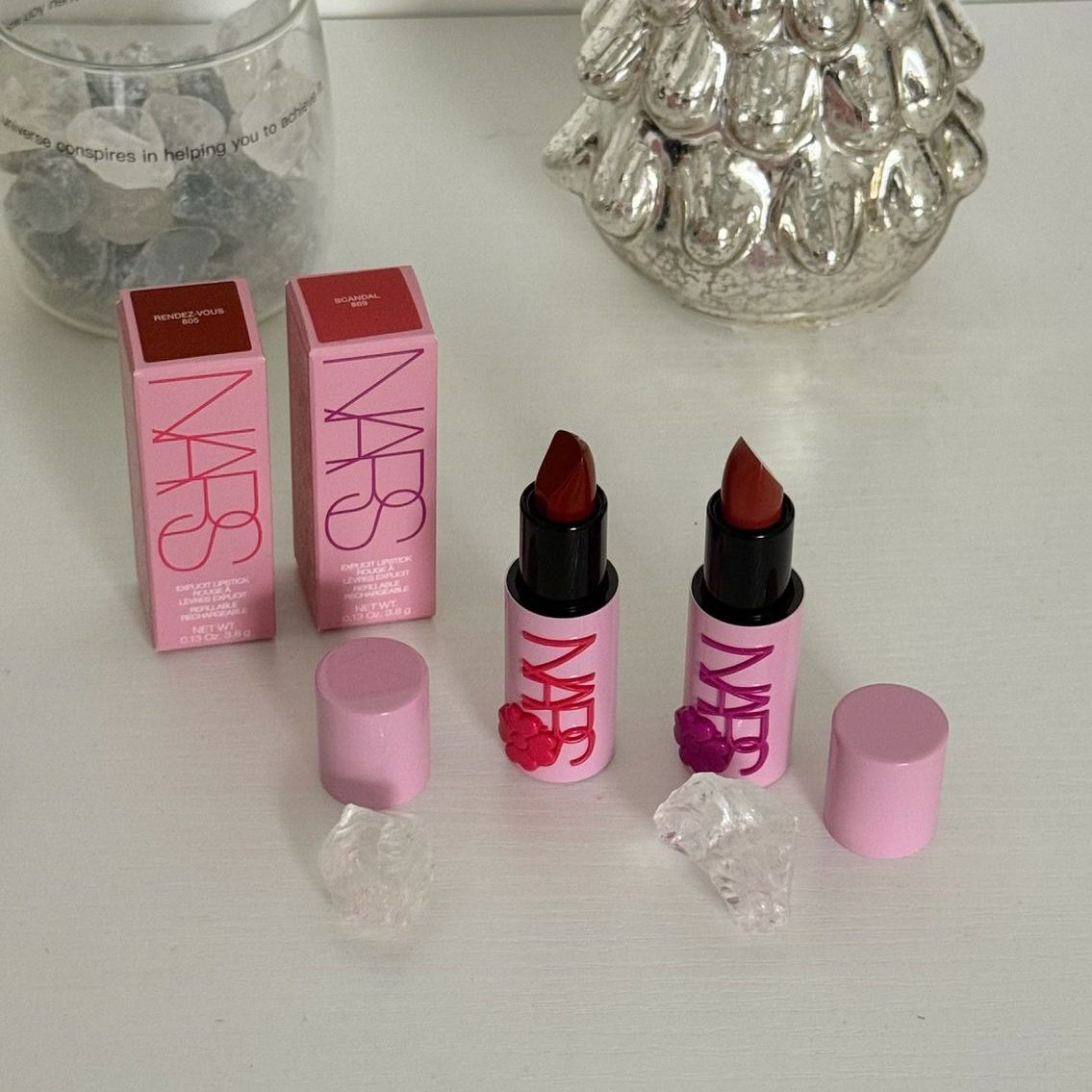 Nars - 2025七夕限定Beauty In Bloom系列Explicit赤吻緞光唇膏( #805 / #869)