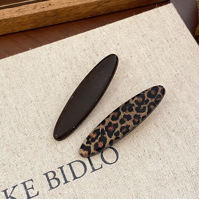 《6527》INS風豹紋髮夾組(一組兩個)