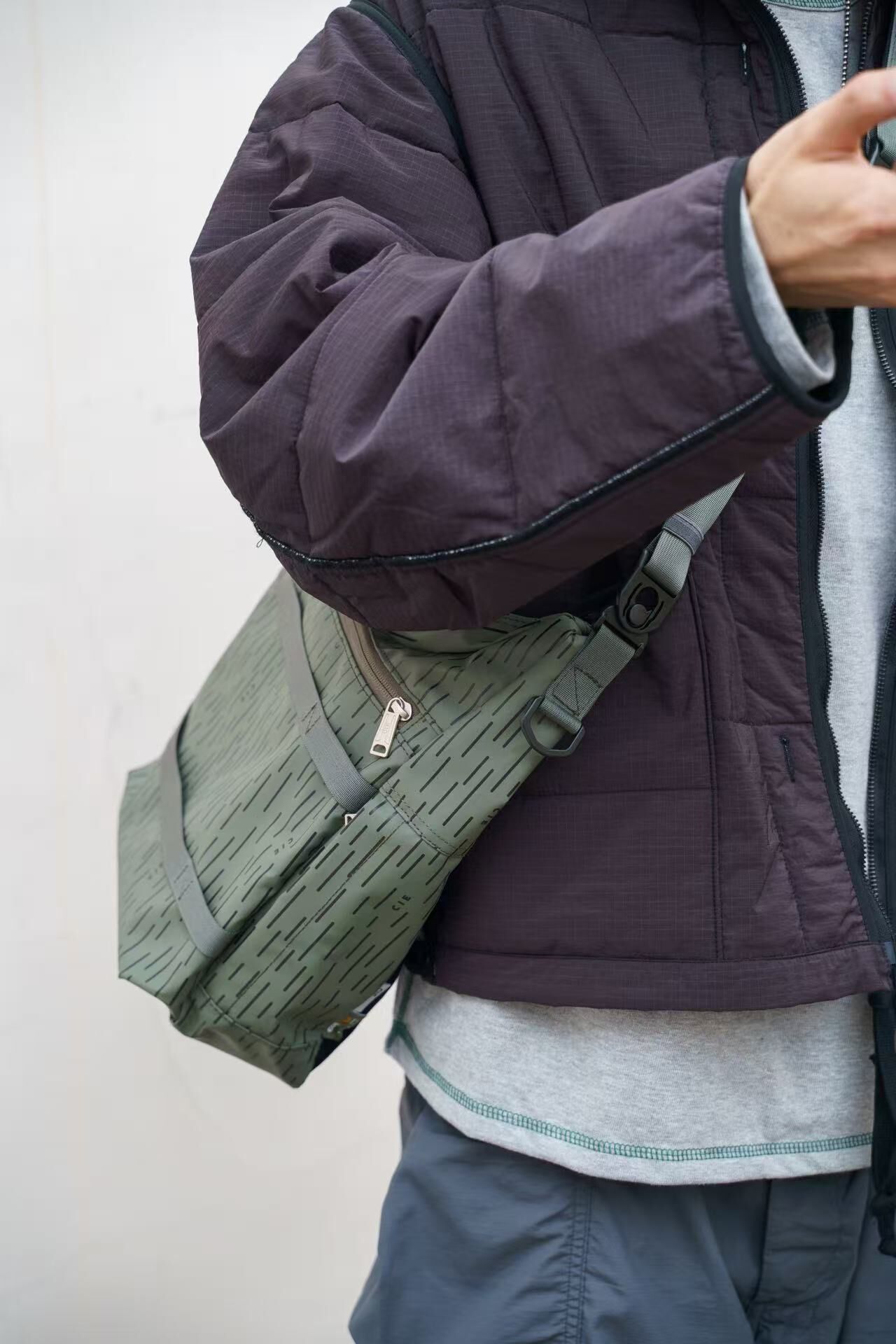 CIE｜GRID3 SHOULDERBAG-02 (L size) LIMITED EDITION - RAIN CAMO -