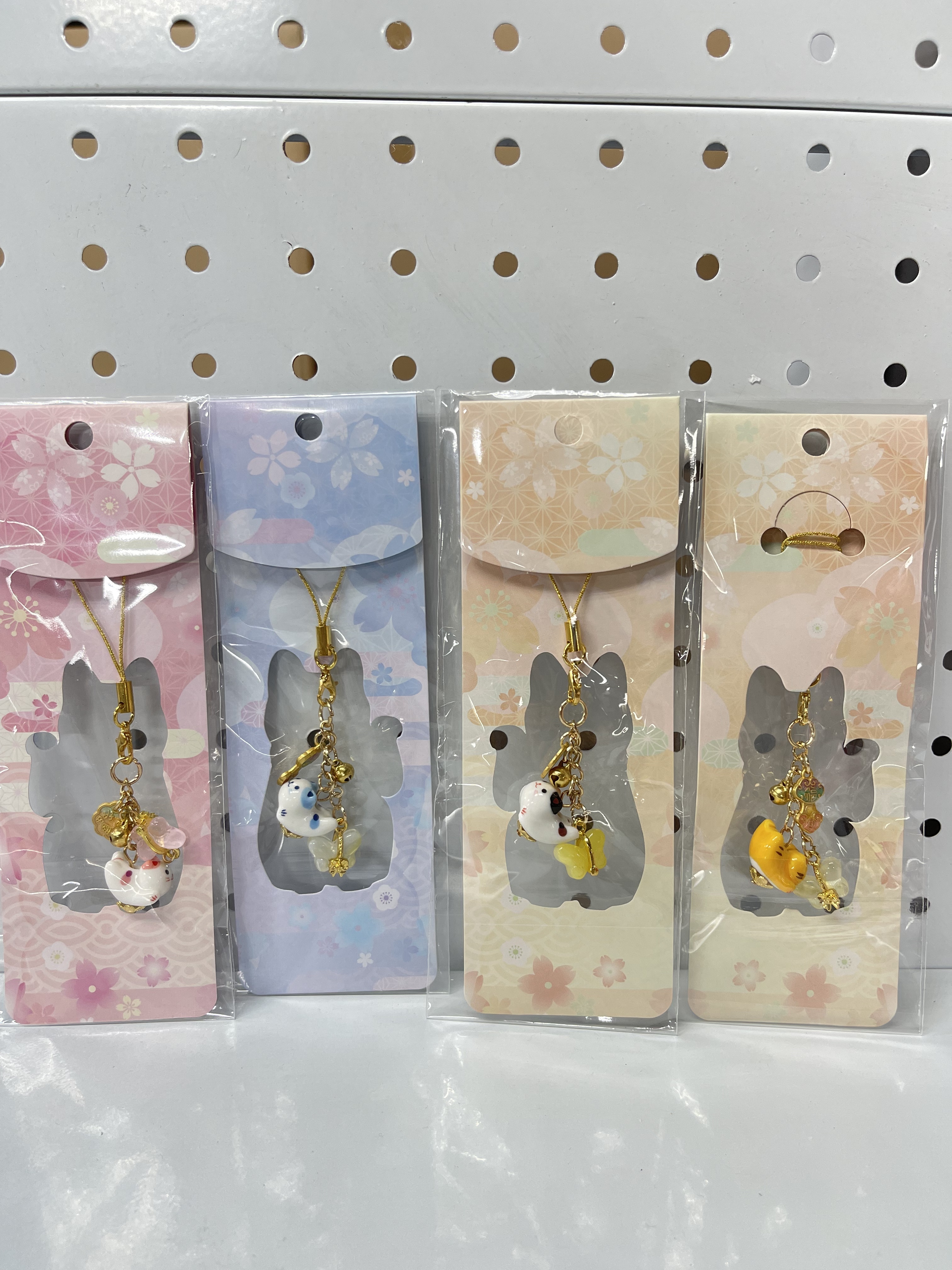 MV28 陶瓷蝴蝶掛繩(隨機色) (GJ977)**只限自取**