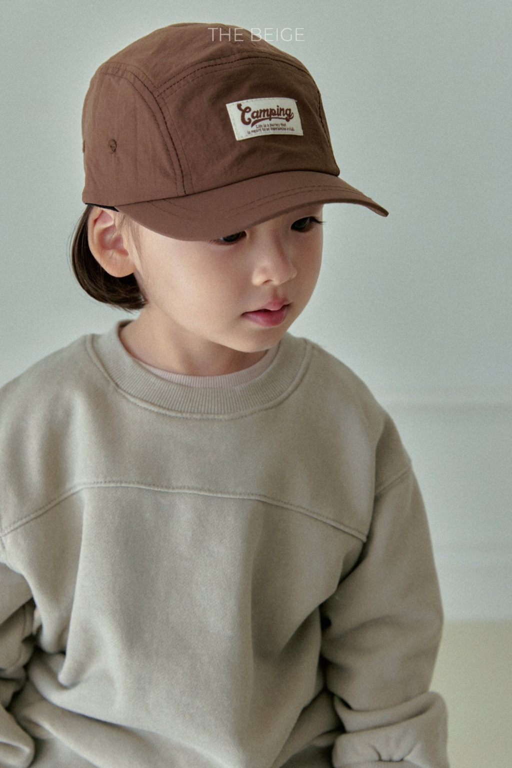 正韓春Thebeige 兩色小個性街頭上衣