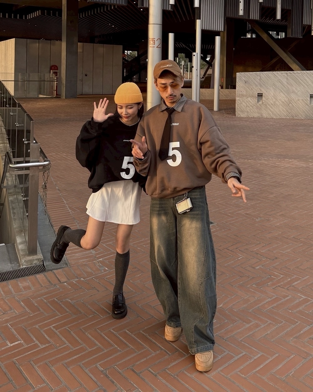 街頭 休閒 寬短 5號 長袖 大學T