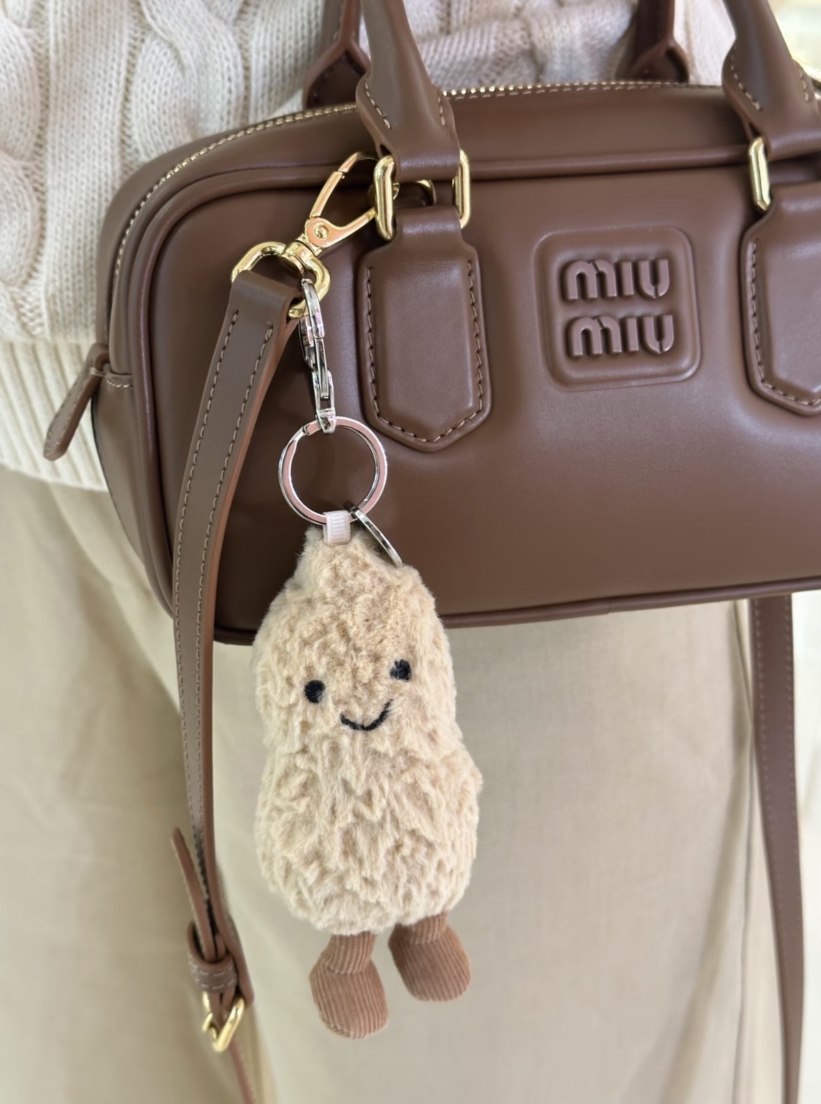 （現貨）JELLYCAT 好事花生 🥜 趣味食物系列  花生吊飾