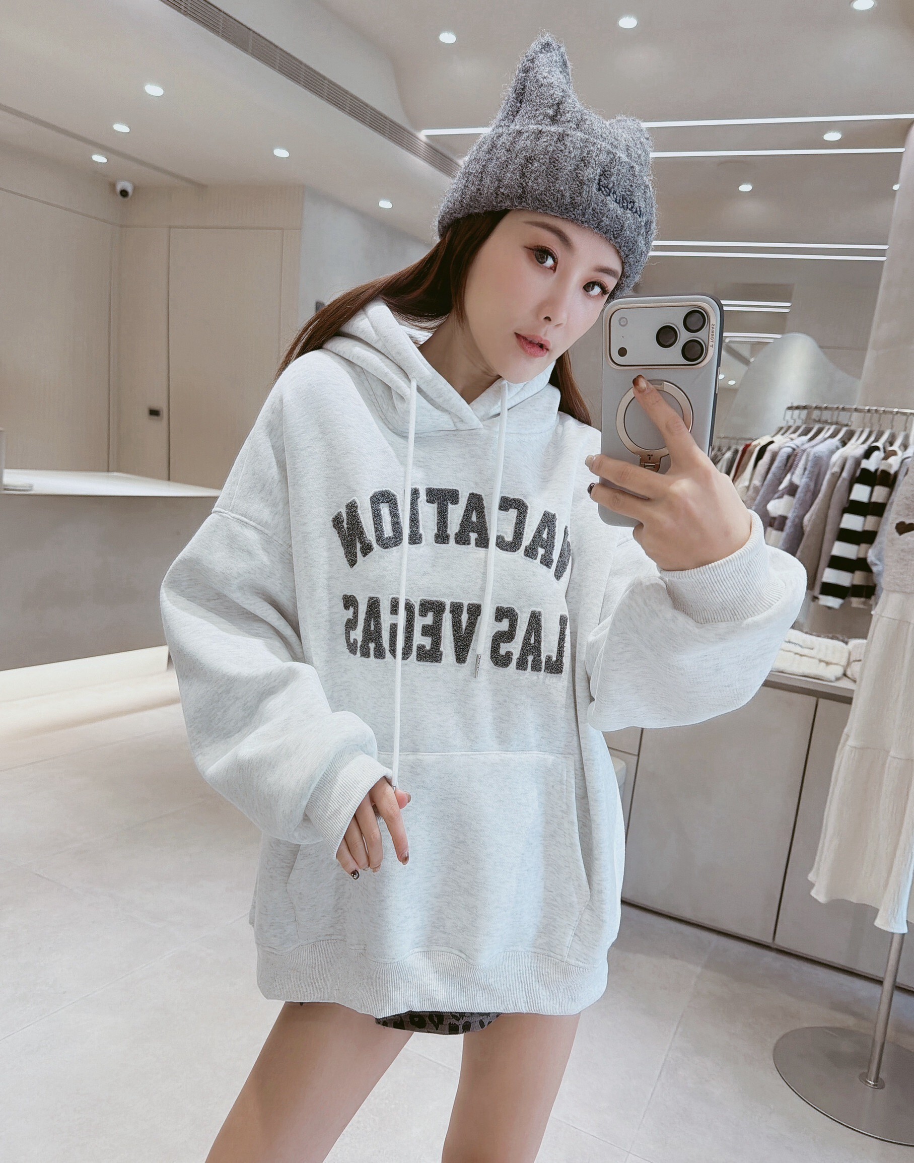 雙排QQ毛字母刷毛連帽衣