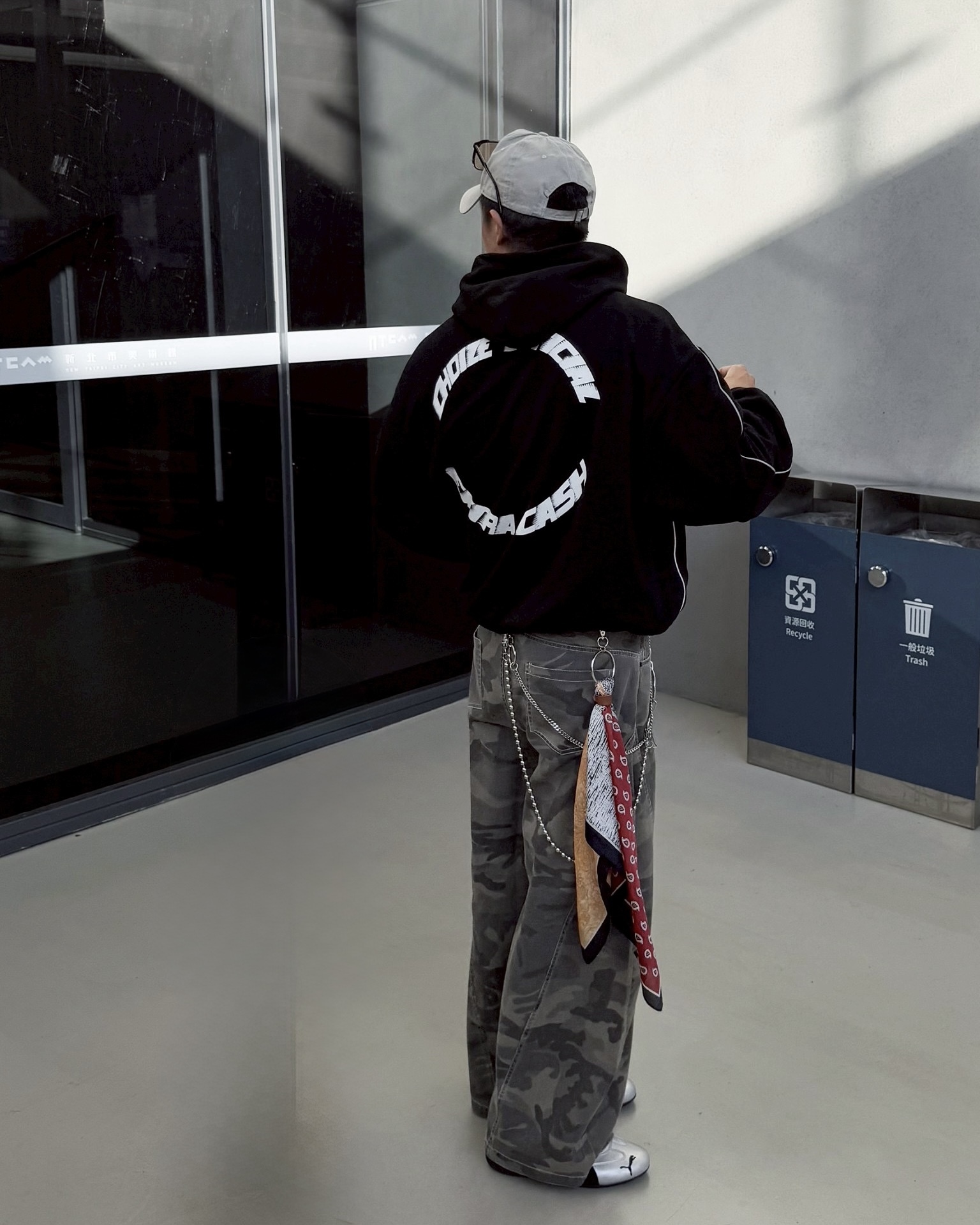 BOXY 寬短 街頭 賽車 反光 條紋 連帽 長袖 帽T