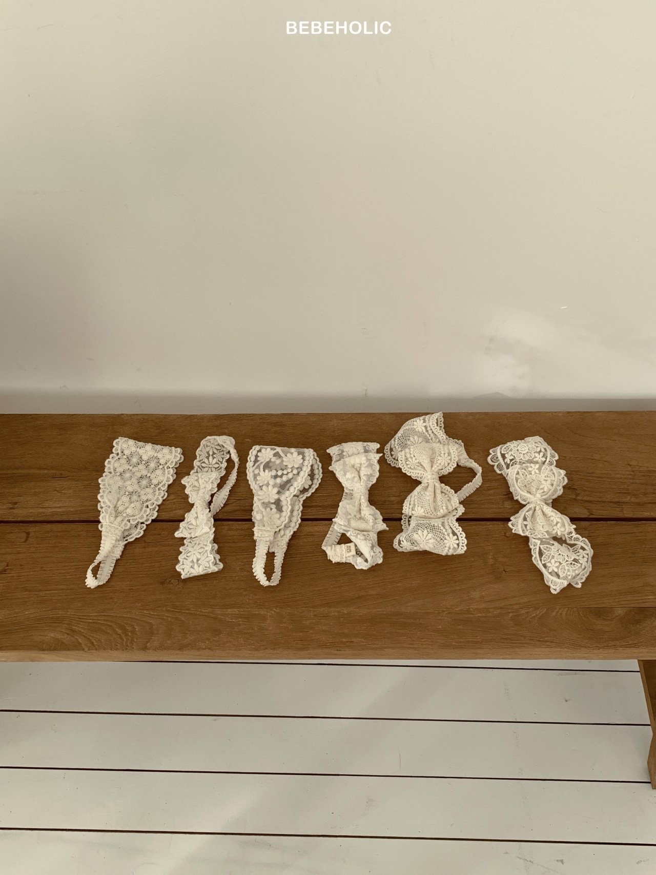 Bebe Holic Lace Hairband