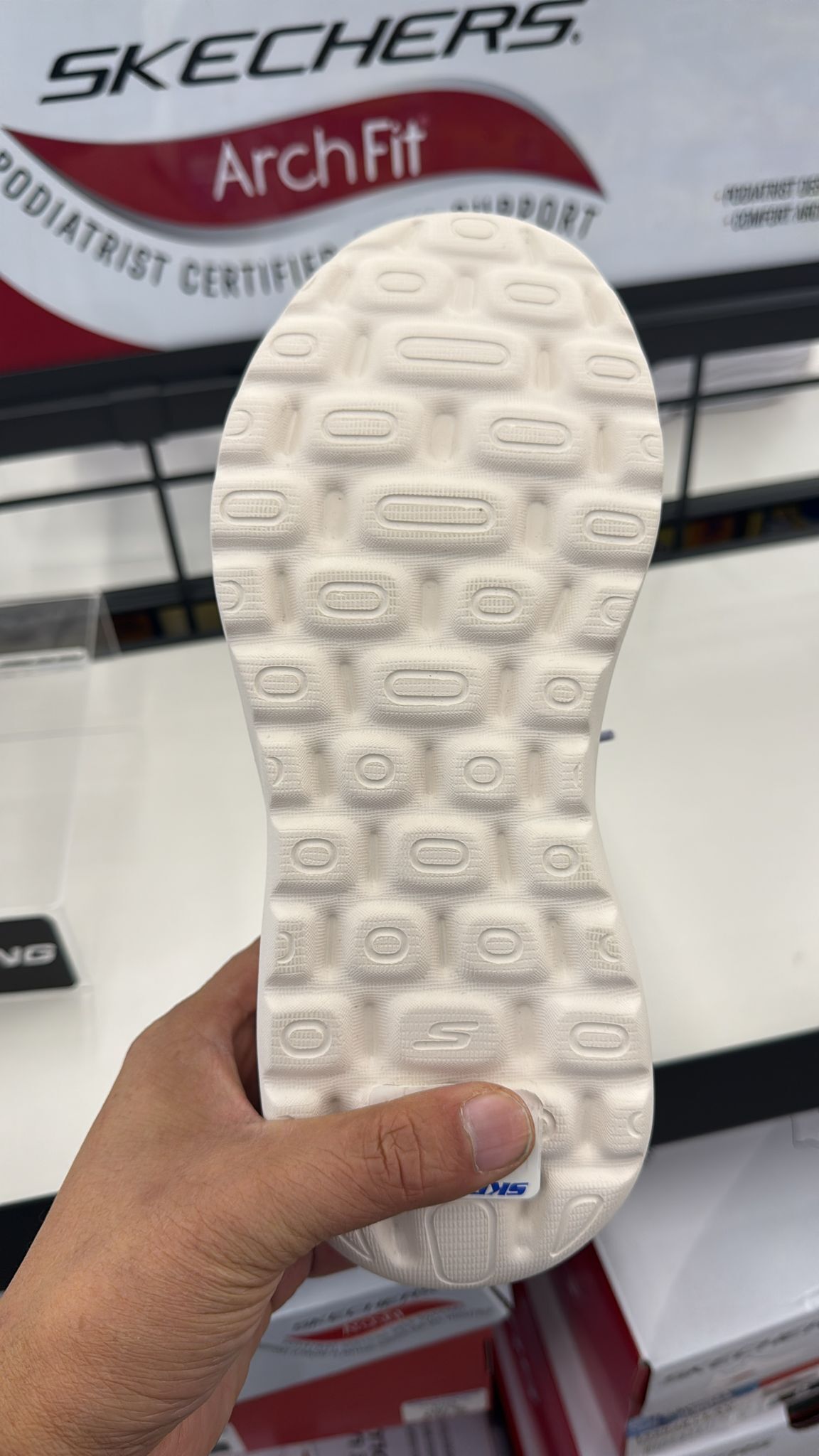 2601B14 Skechers  GO WALK+Slip-ins+Arch Fit女裝鞋