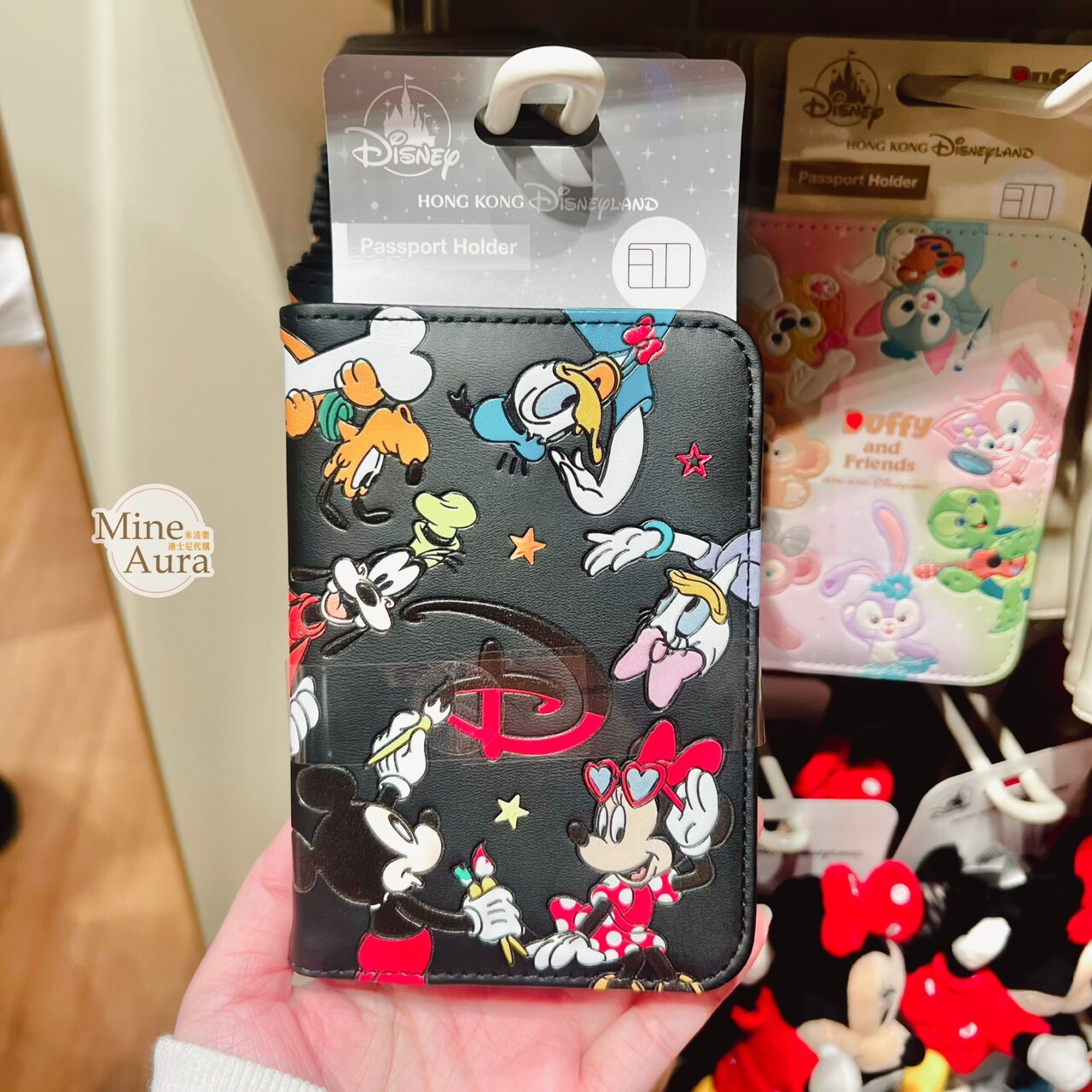 米奇 Mickey 與好友們 圖案 黑底 護照套 -香港迪士尼樂園