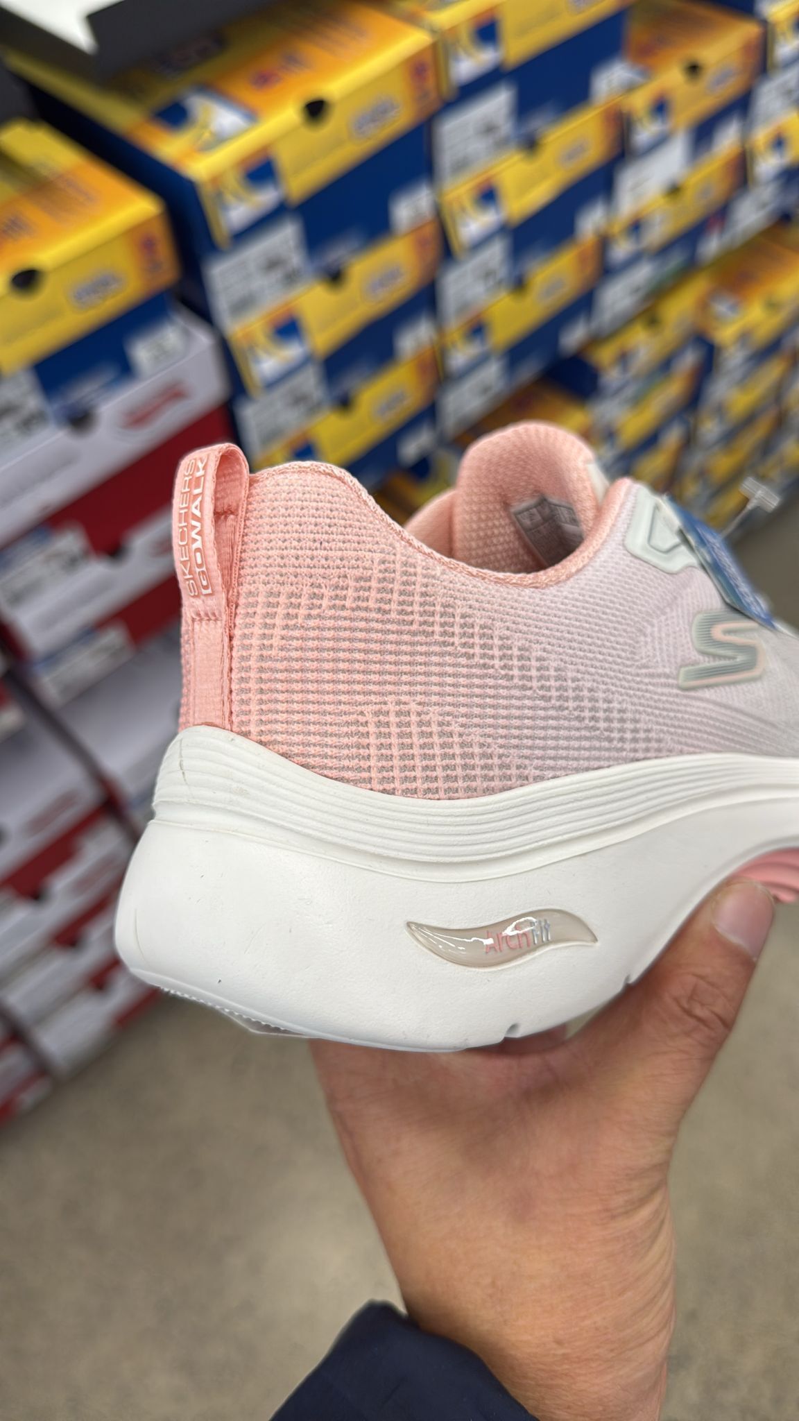 2601B15 Skechers  GO WALK+Slip-ins+Arch Fit女裝鞋