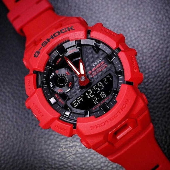 【CASIO 卡西歐】 G-SHOCK 固耐用的 G-SQUAD 搭配智慧型手機的連線 雙顯手錶 GBA-900RD-4A