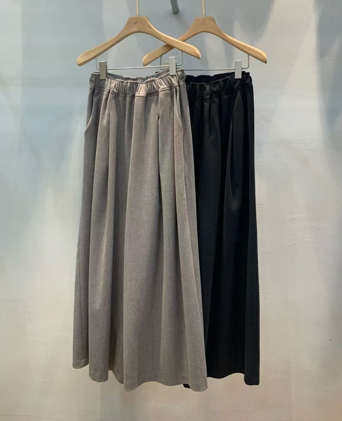 1L5422 全橡筋西裝闊褲 *特價* (優惠碼同充值購物金不適用)