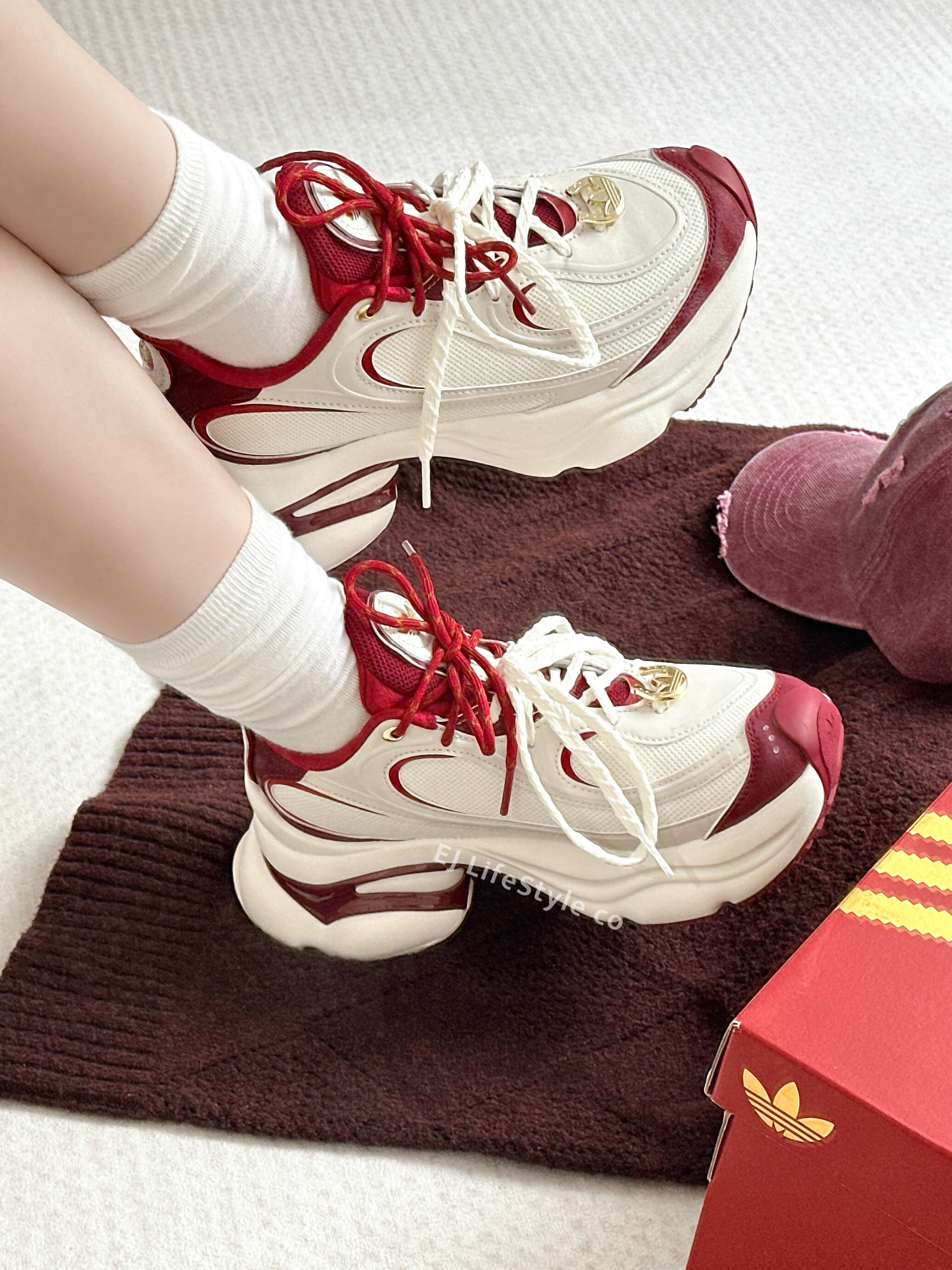 ADIDAS OZVENUZ 2026年 馬年限定 紅色 馬蹄 蝴蝶鞋 增高 厚底 宋雨琦同款 女鞋 KI2801 / 現+預