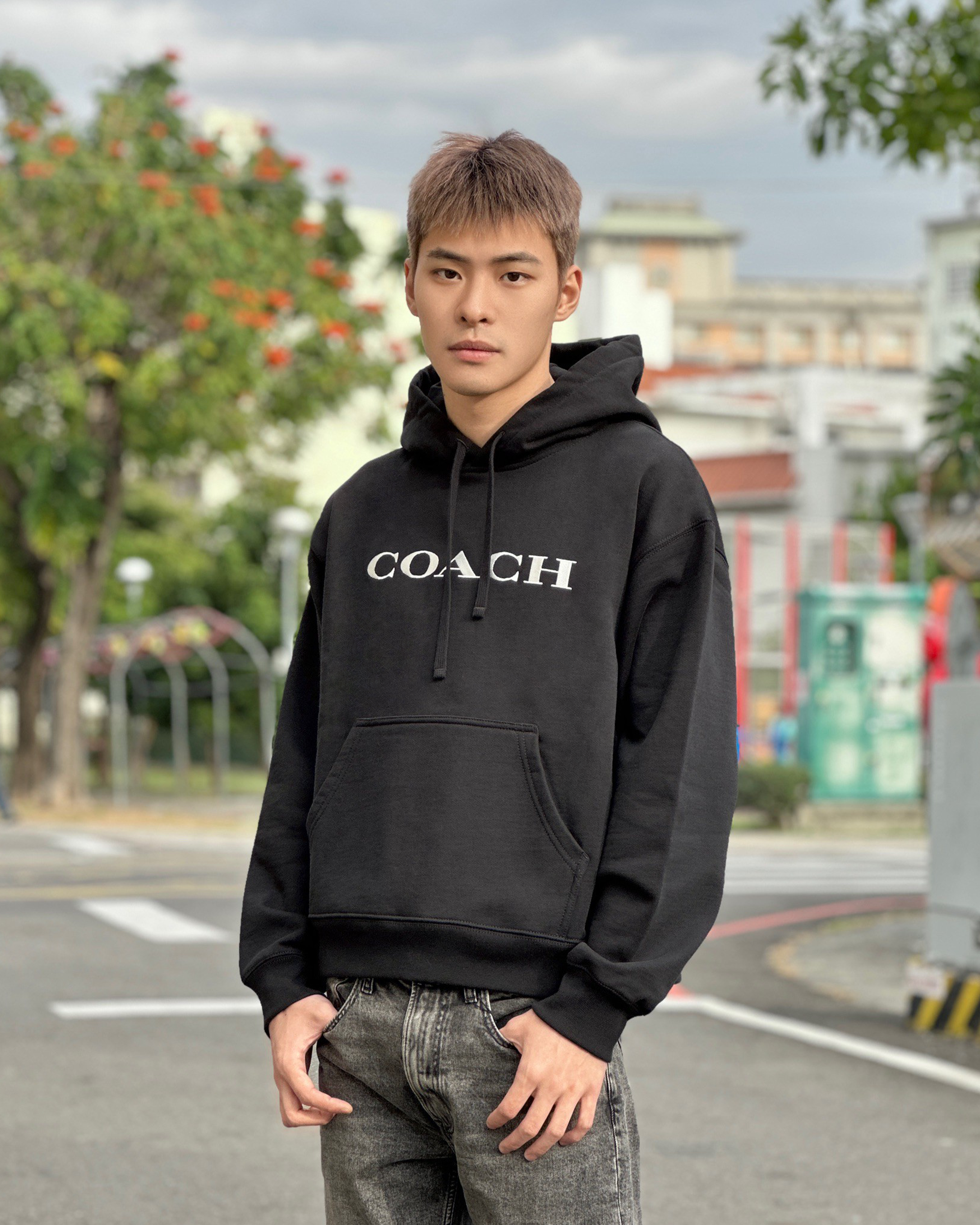 Coach 經典字母 帽T 長袖上衣