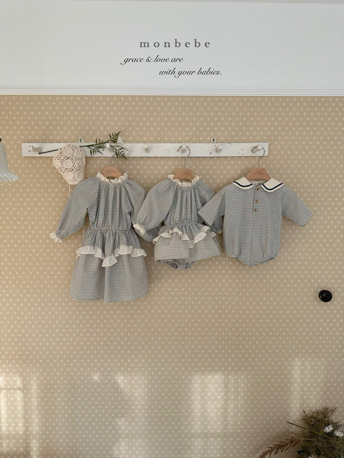 正韓春Monbebe 兩色海軍風格子包屁衣