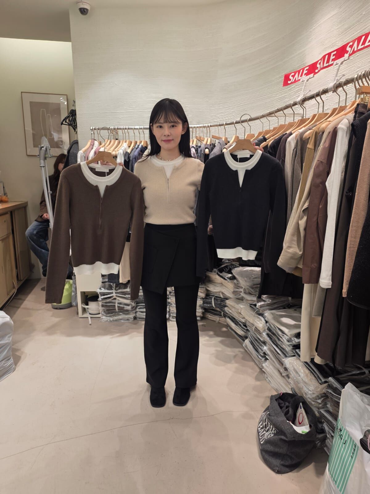 2B5416 假兩件羊毛天絲上衣 *特價* (優惠碼同充值購物金不適用)