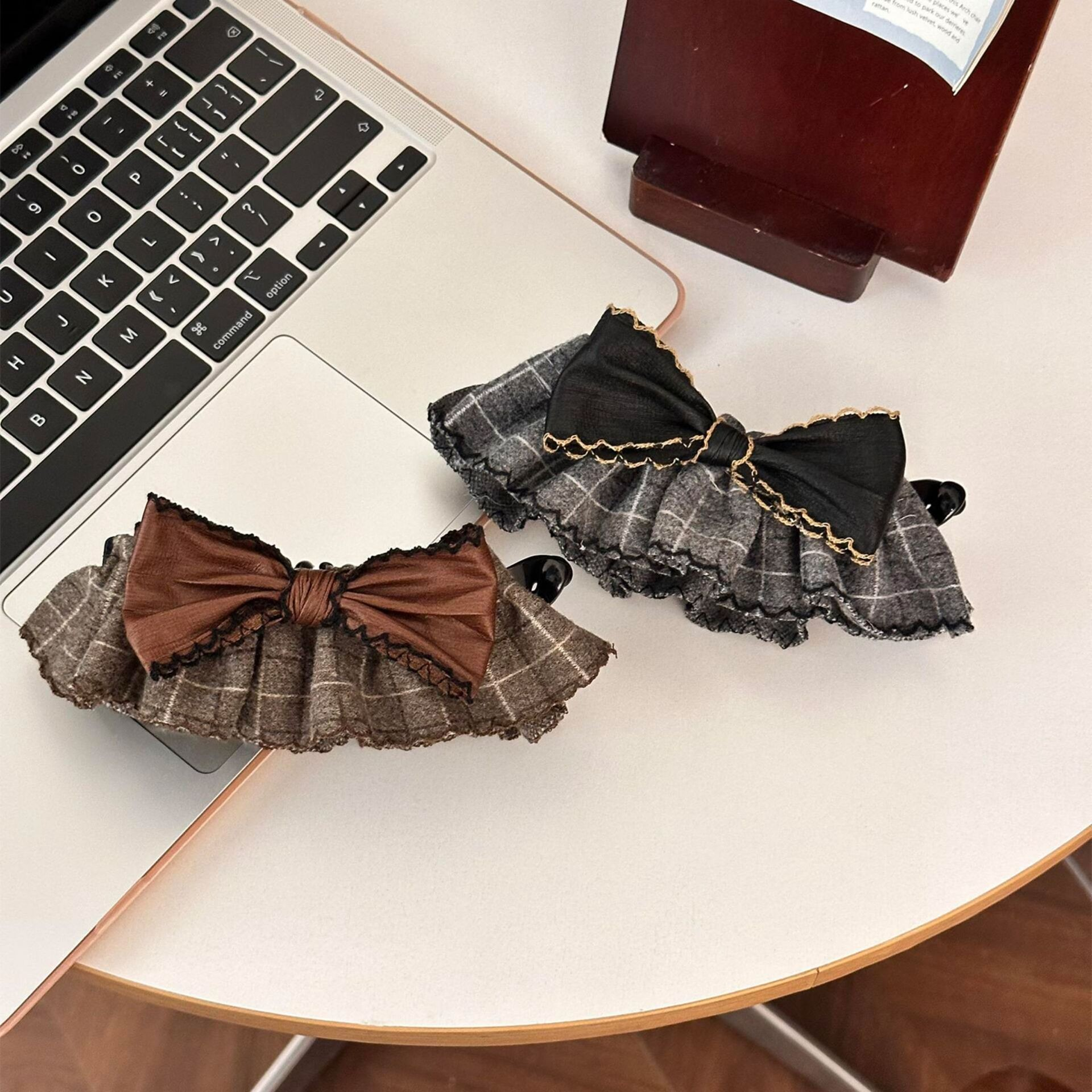 [2 FOR RM10] Bow Canelé Banana Hair Clip