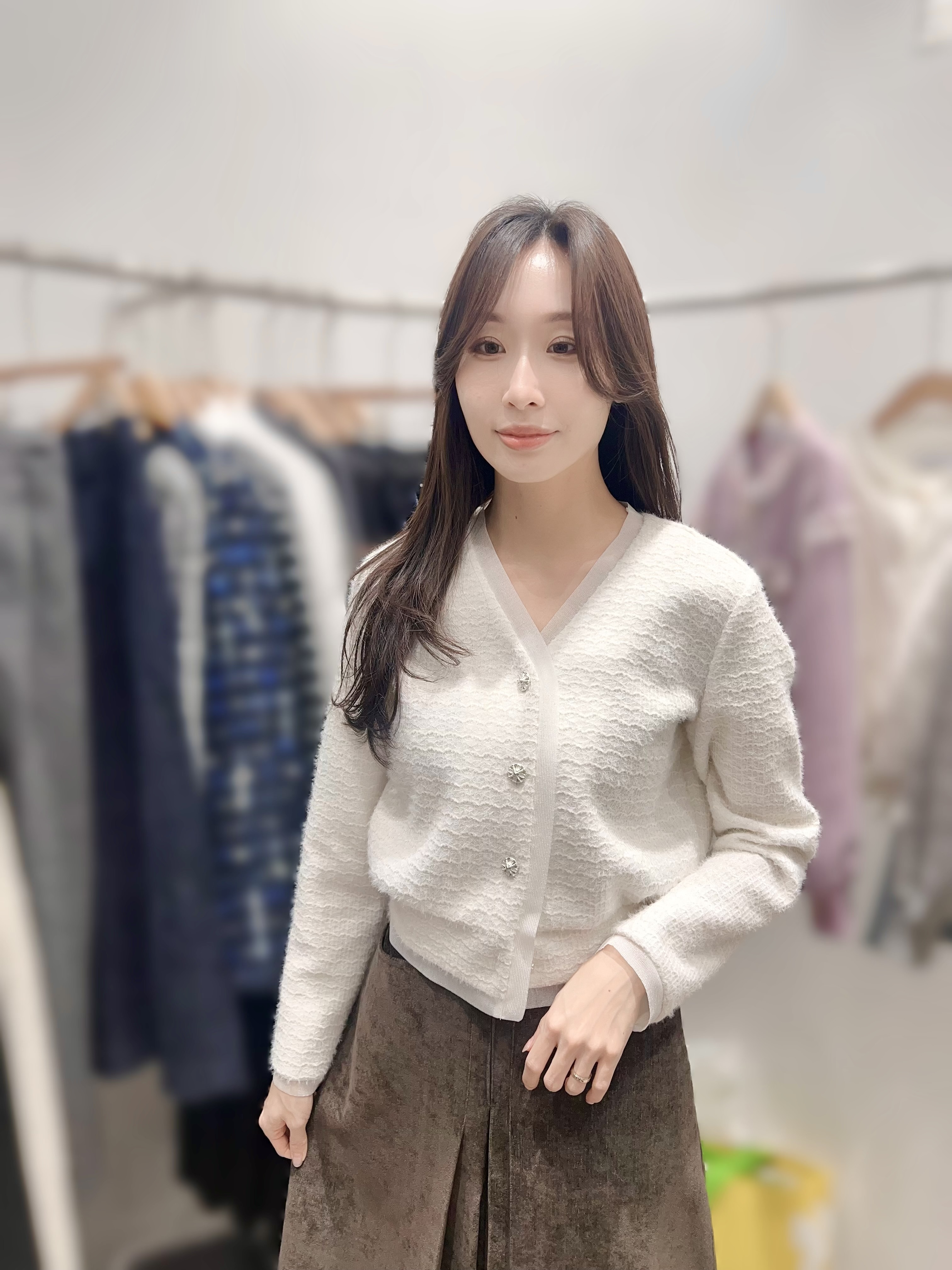 EN01 胸 42 -52 長20   $599[一口價]