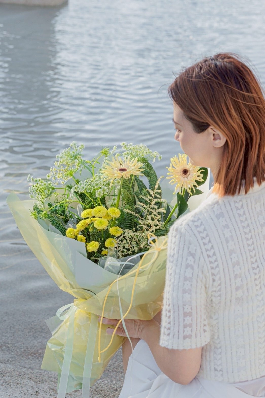 光的溫度 堅毅的光 / 鮮花花束