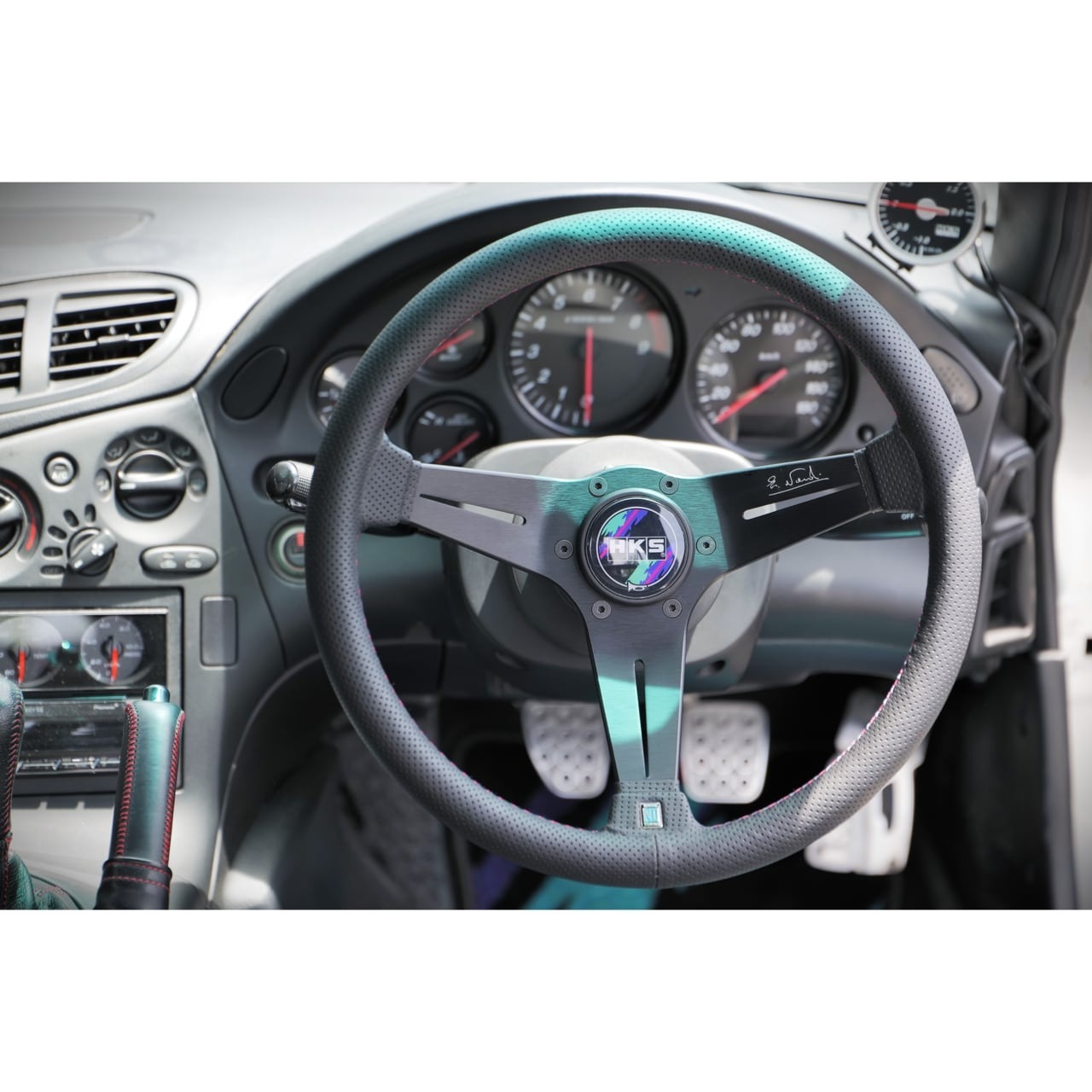 【數量限定】HKS x NARDI 聯名 三輻式方向盤 34DEEP No.668