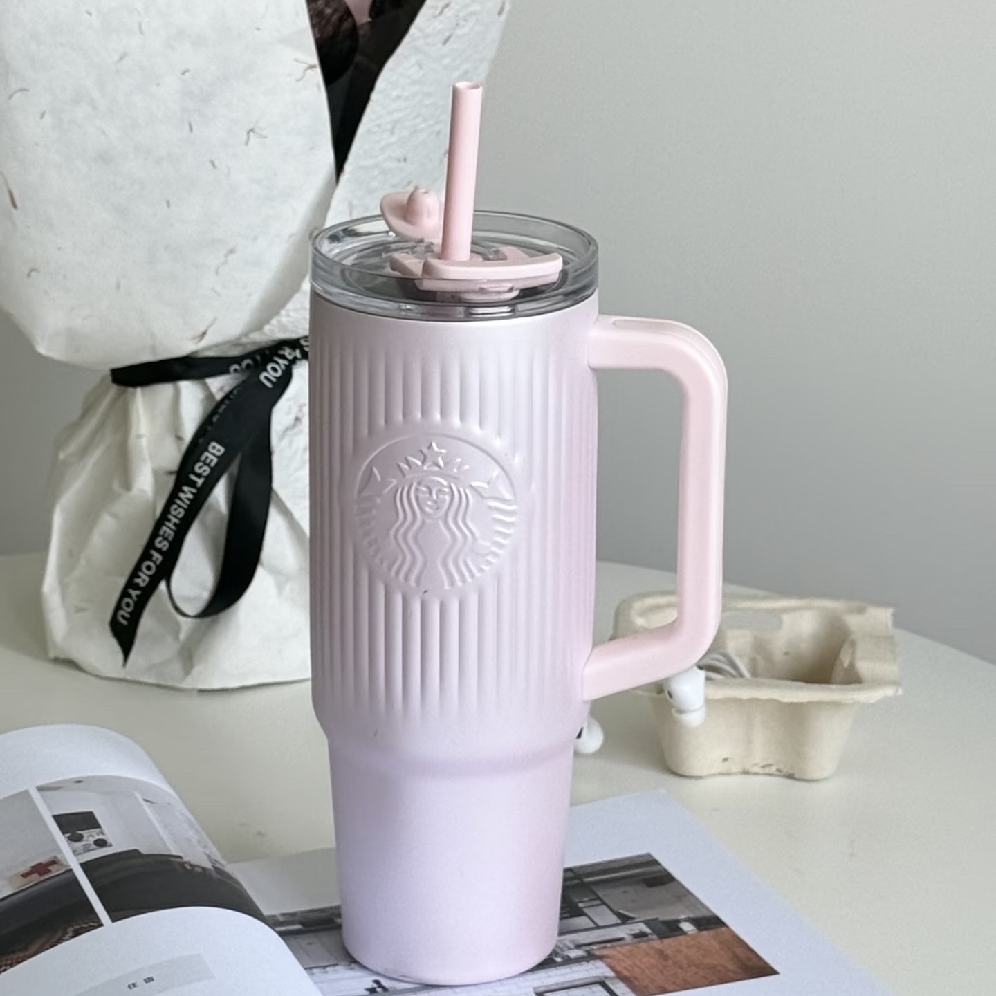 《星巴克》大容量高顏值冰霸杯
