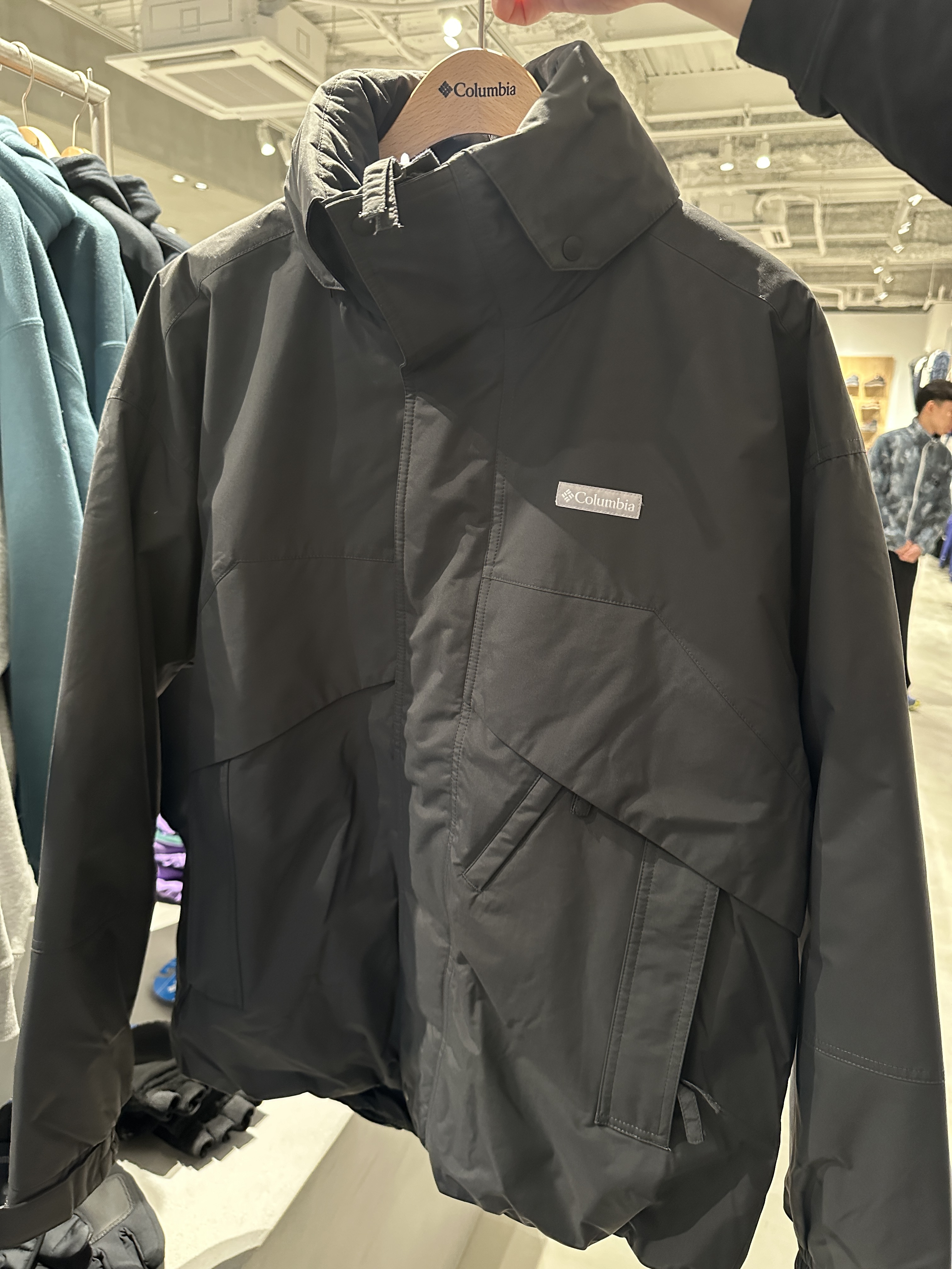 【日本限時連線🇯🇵  1/20中午12:00 準時收單 ✈️ 】Columbia Bowl to Dome Jacket 哥倫比亞 Bowl to Dome 填充物 保暖防水外套 帽子可藏 PM0557