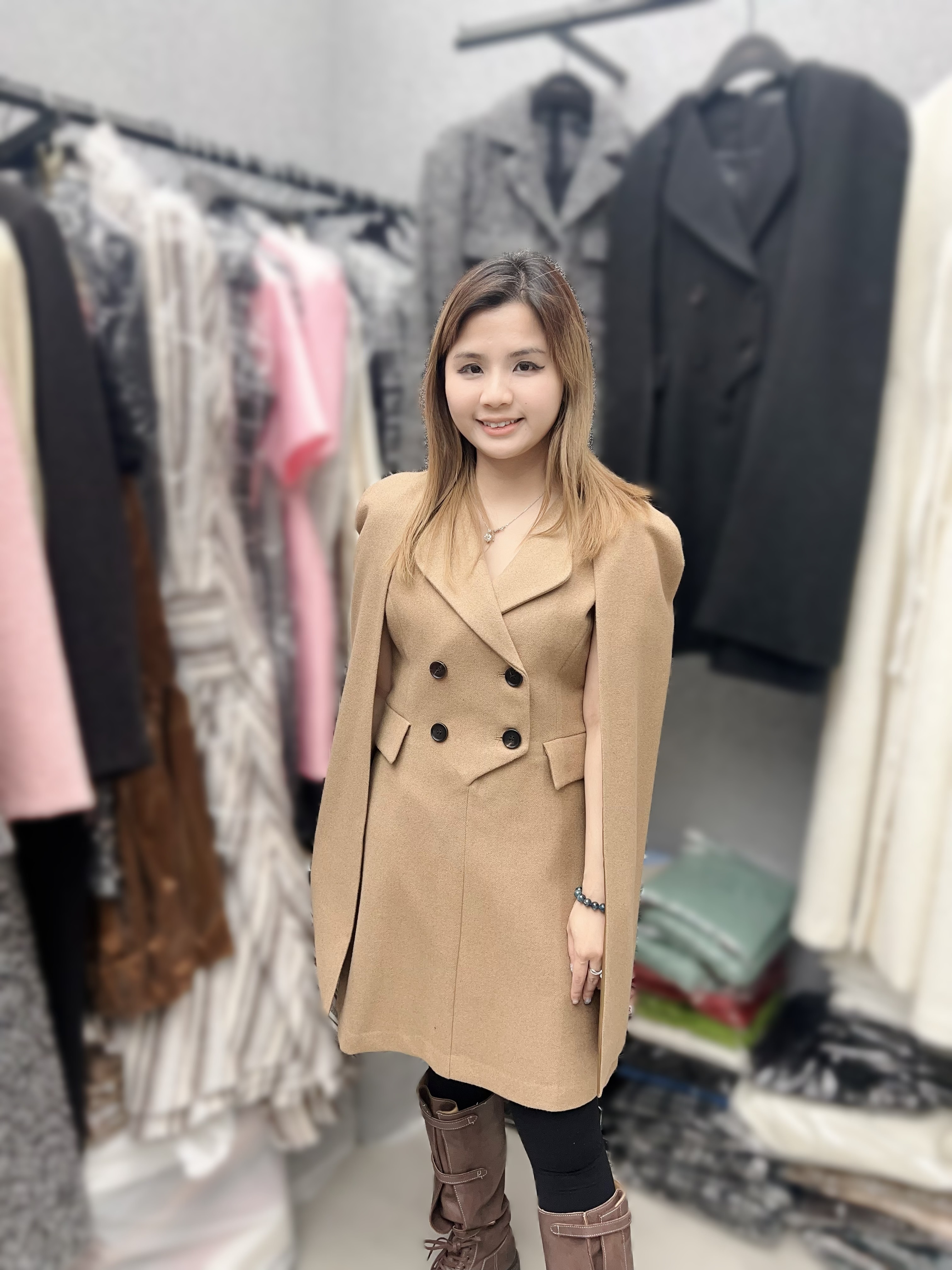 TA07  胸39  腰31  HIP 42   長33   $899 (一口價)