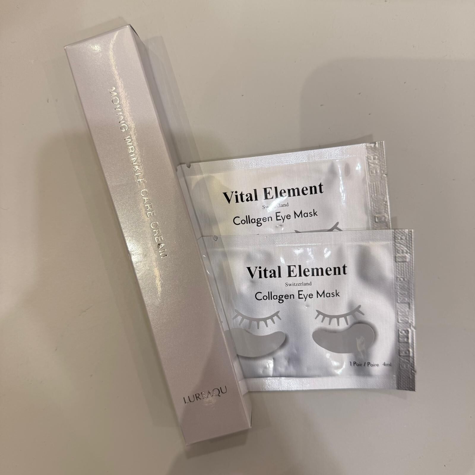 關鍵字J9-LUREAQU小熨斗眼霜 15g $248