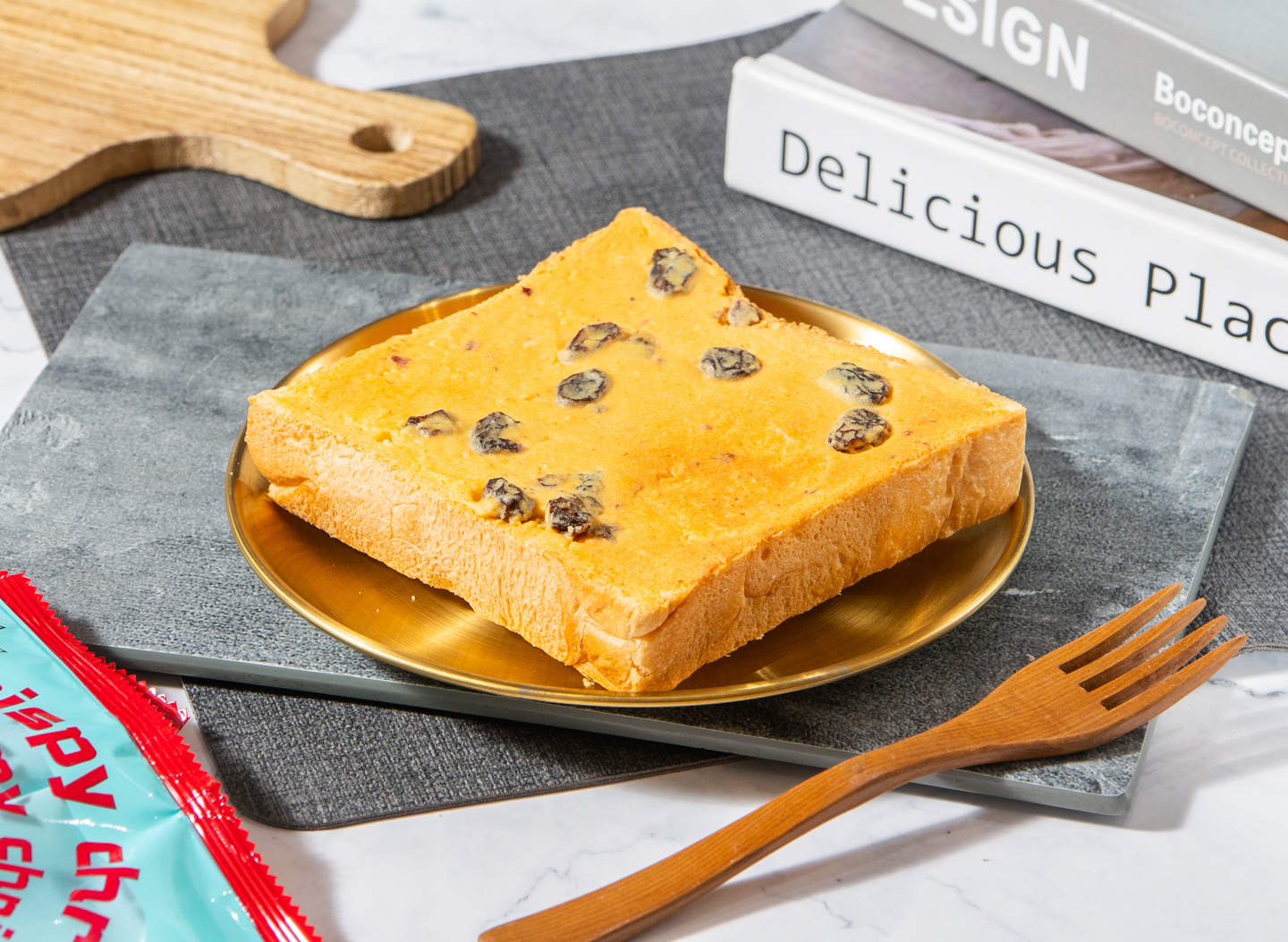 ▌ 滿滿葡萄乾  ▌葡萄奶酥天然奶油軟心鮮奶厚片