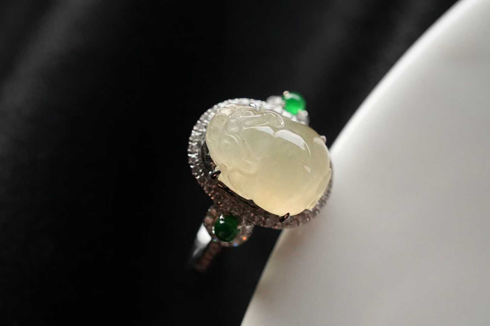 18814 翡翠冰黃翡貔貅戒指